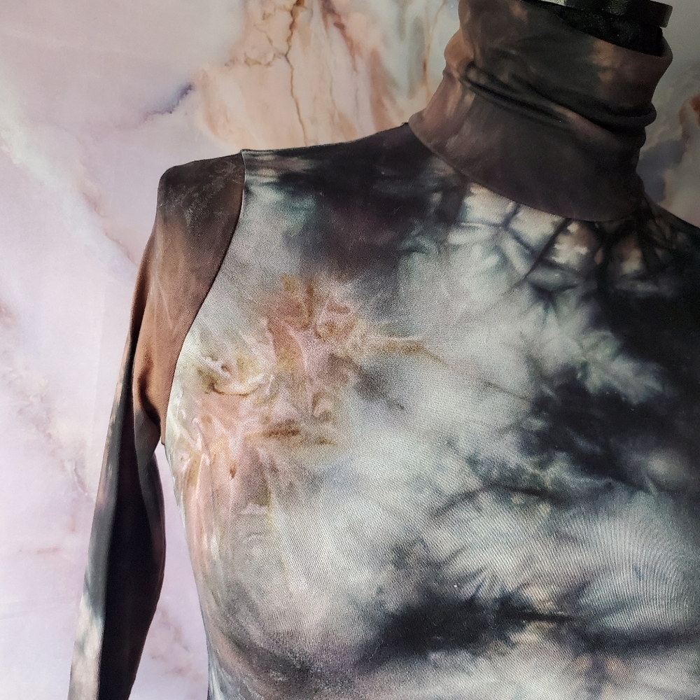 Garage Tie Dye Cropped Turtleneck - Picture 2 of 5